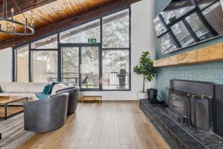 8 Bedroom Blue Mountain Chalet with Ping-Pong - 218 Arlberg - 2