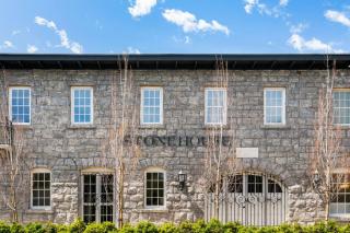 Sonoma Stonehouse, King Room at Boutique Hotel - 8