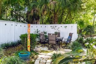 The Curated Cottage Downtown Historic Ocala - 3