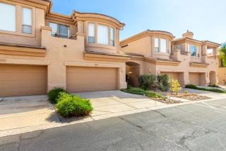 3BR Stay with Heated Pool, Spa, Gym and Grill Access - 6