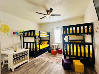 Sunshine and Saddles minutes to WEC - 9