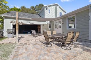 Family Fun House - 8