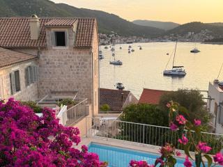 JASMINE VILLA luxury house with private pool, spacious terraces and spectacular sea views - 3