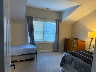 Massive LUX 3BR Ski ON/OFF Condo on MTN.Sleeps 12! - 6