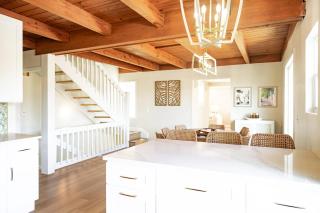 Waterfront 8 Beds Canal Game Room Kayaks - 3