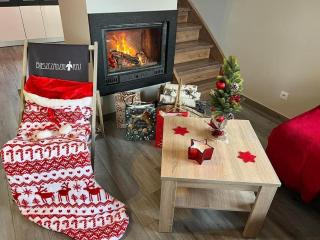 BIESZCZADZKI RAJ Komfortowe domy z kominkami i Sauną na obiekcie - 8