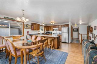 Castaway Cottage. - 1