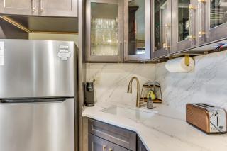 Extended PNW Retreat in Historic Dtwn Anacortes! - 4