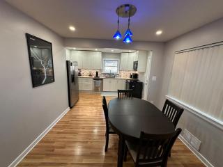 Walk to Metro- Home Sauna - 9