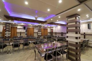 Hotel O Taj Palace - 1