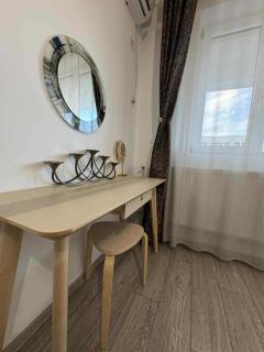 Q Central Cozy Nest - 5