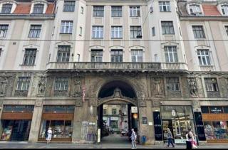 Luxury Titova Street Apartment Sarajevo - 7