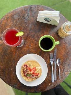 El Turista - MOON ST - 4