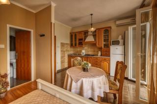 Appartement in Mlini mit Terrasse, Grill und Garten und Nah am Strand - 5