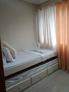 Shell Residences 2BR & 2CR 101D - 3