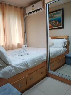 Shell Residences 2BR & 2CR 101D - 4