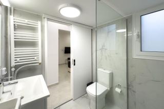 Eclectic Moonstone apartment in Athens - Athens - 4