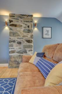 Bwthyn Hendreclochydd - 2