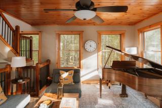 Tuthill Treehouse - Secluded Mountain Cabin with Roof Deck & Fire Pit - 4