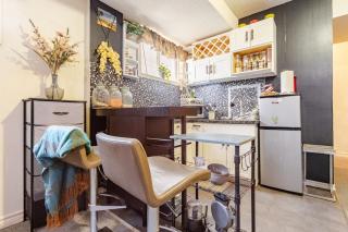 Studio Apartment in Casa, bsmt - 7