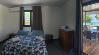 HUAHINE - Fare Etoile bord de lagon - 3