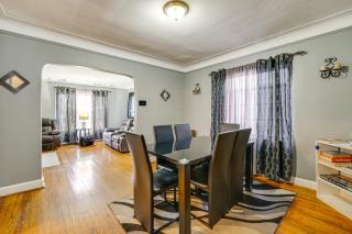 9 MI to Ford Field Spacious Home with Yard - 3