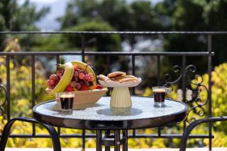 Seaside, relaxing family house with playground! Villa Lavrys 3 - 7