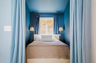 Studio Apt on HRT hosted by Longview Stays - 7