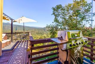 Yosemite Lodge 5BR Villa Hot Tub Game Room EV - 2