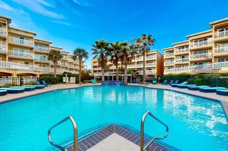 Victorian Condos - Back to the Beach - 9