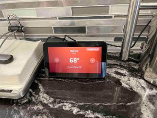 NYC-Bound 3 BR Apt, Parking Outdoor Urban Oasis - Croxton - 3