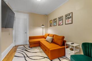 Modern Comfort Minutes from Manhattan, Sleeps 4 - Jersey City - 1
