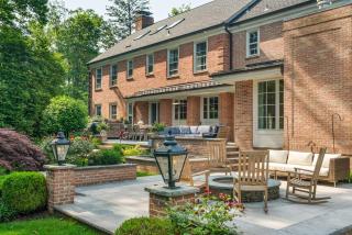Luxury Princeton Estate Pool, Hot Tub, Sleeps 20 - 1