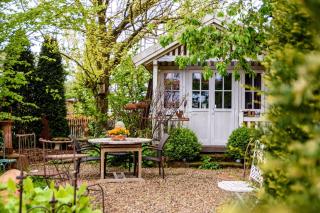 Gemütliche Wohnung in Bracht mit Terrasse und Garten - 1