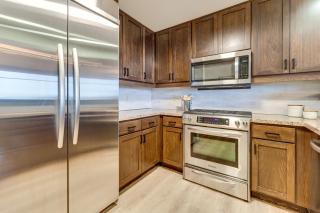 Luxe Cle Elum Condo with Mtn Views, Pool and Hot Tub - 5