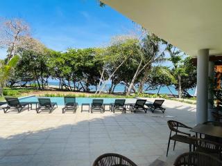 Marien Residences 222 Gardenview Condo - 4