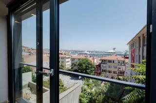 2-Bedroom Apartment with Bosphorus View - 0