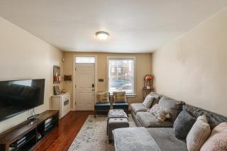 Historic 3-Story Fells Point Rowhouse with Backyard! - 7