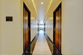 Super Townhouse OAK Clove Boutique Hotel Rajaji Nagar Near Lulu Mall Bengaluru - 1