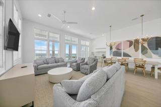 Beach Front 8 BR 6 BA Pool & Hot Tub Pickleball Fun - 8