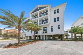 Gulf Front 8 BR 6 BA Pool & Hot Tub Pickleball Fun - 5