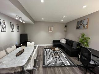Cozy 2BR Retreat | Edmonton SW | Smart TV + Wi-Fi - 9