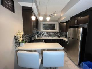 Cozy 2BR Retreat | Edmonton SW | Smart TV + Wi-Fi - 4
