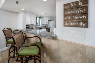 Surf Dweller 312 Large gulf front - 2