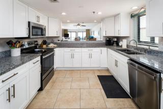 Surf Dweller 312 Large gulf front - 1