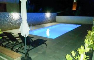 Gorgeous Apartment In Bibinje - 2