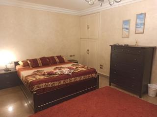 The Royal Apartment Rooms-Luxurious Rooms From JAD - 4