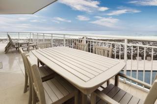 Belle Mer 202 Large Gulf Front condo on Navarre B - 9