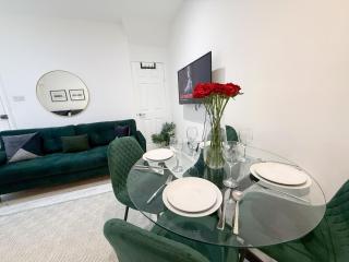 Disc Monthly Rate - Modern Studio flats near near Kings Cross, St Pancras, Euston - 5