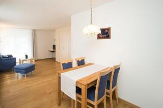 Chesa Quadrella - a79104 - 5